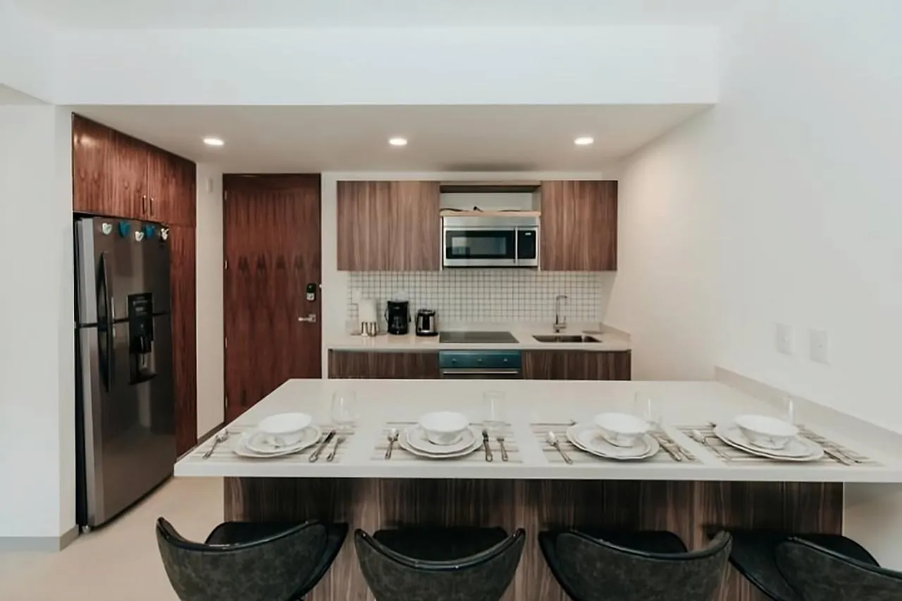 Stylish 1Br Apartment Near Top Attractions, 2 Incredible Pools, Gym,Cinema Playa del Carmen 0*,
