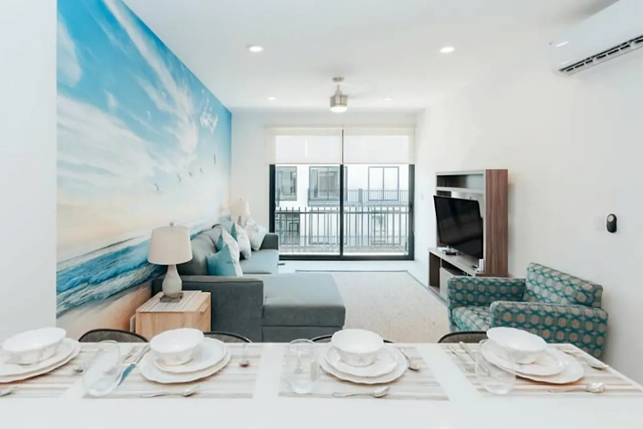 Stylish 1Br Apartment Near Top Attractions, 2 Incredible Pools, Gym,Cinema Playa del Carmen 0*,