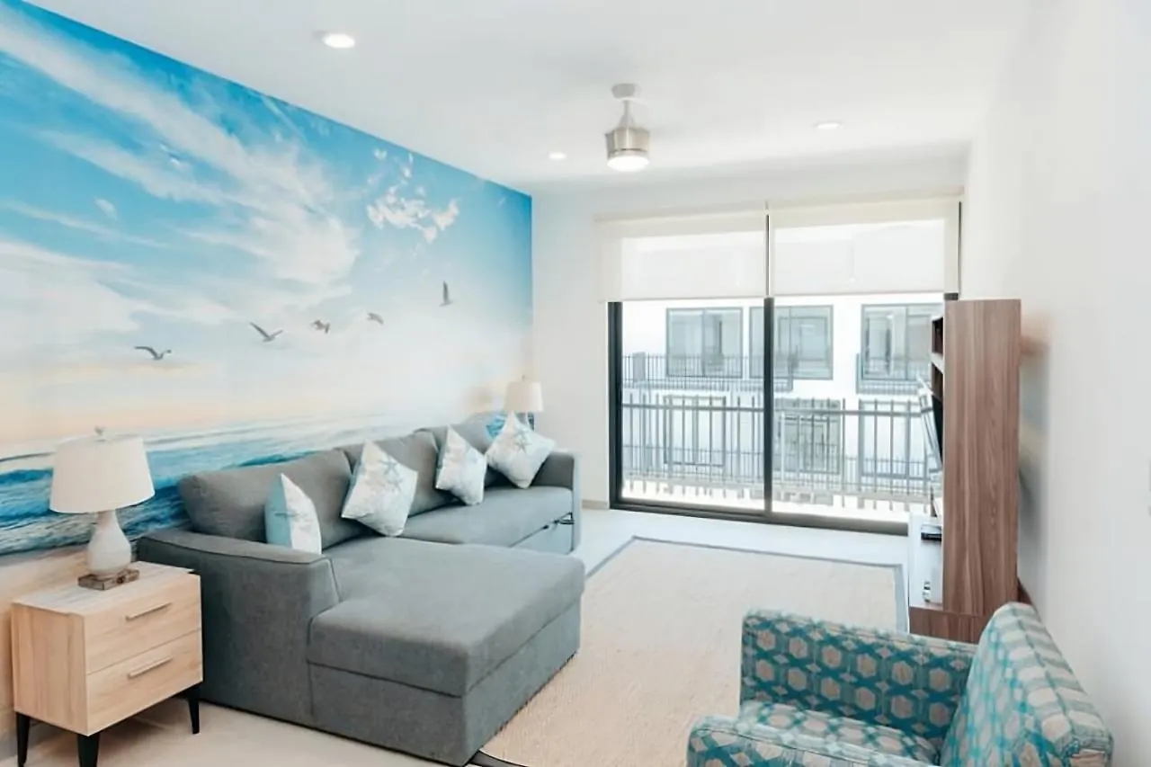 Stylish 1Br Apartment Near Top Attractions, 2 Incredible Pools, Gym,Cinema Playa del Carmen