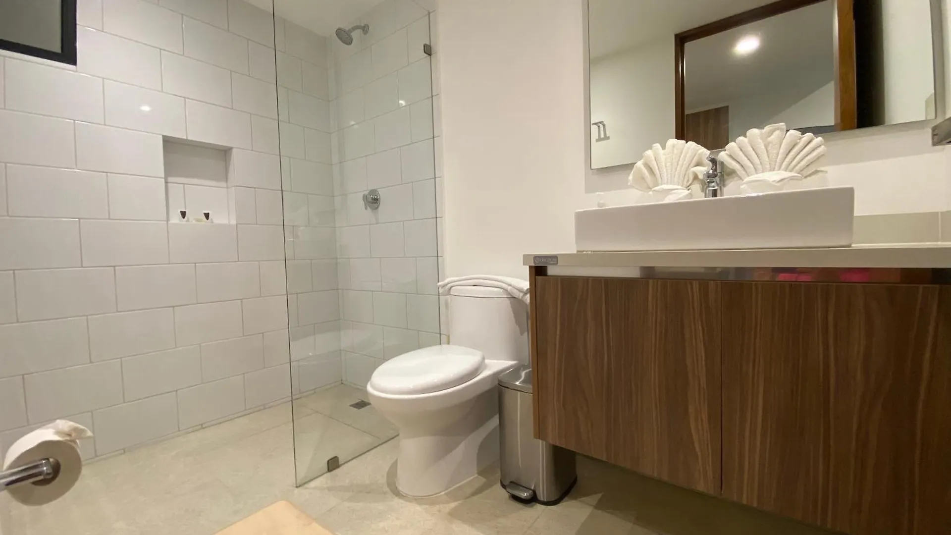 Stylish 1Br Apartment Near Top Attractions, 2 Incredible Pools, Gym,Cinema Playa del Carmen 0*,  Mexico