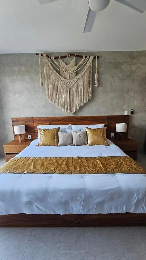 Stylish 1Br Apartment Near Top Attractions, 2 Incredible Pools, Gym,Cinema Playa del Carmen